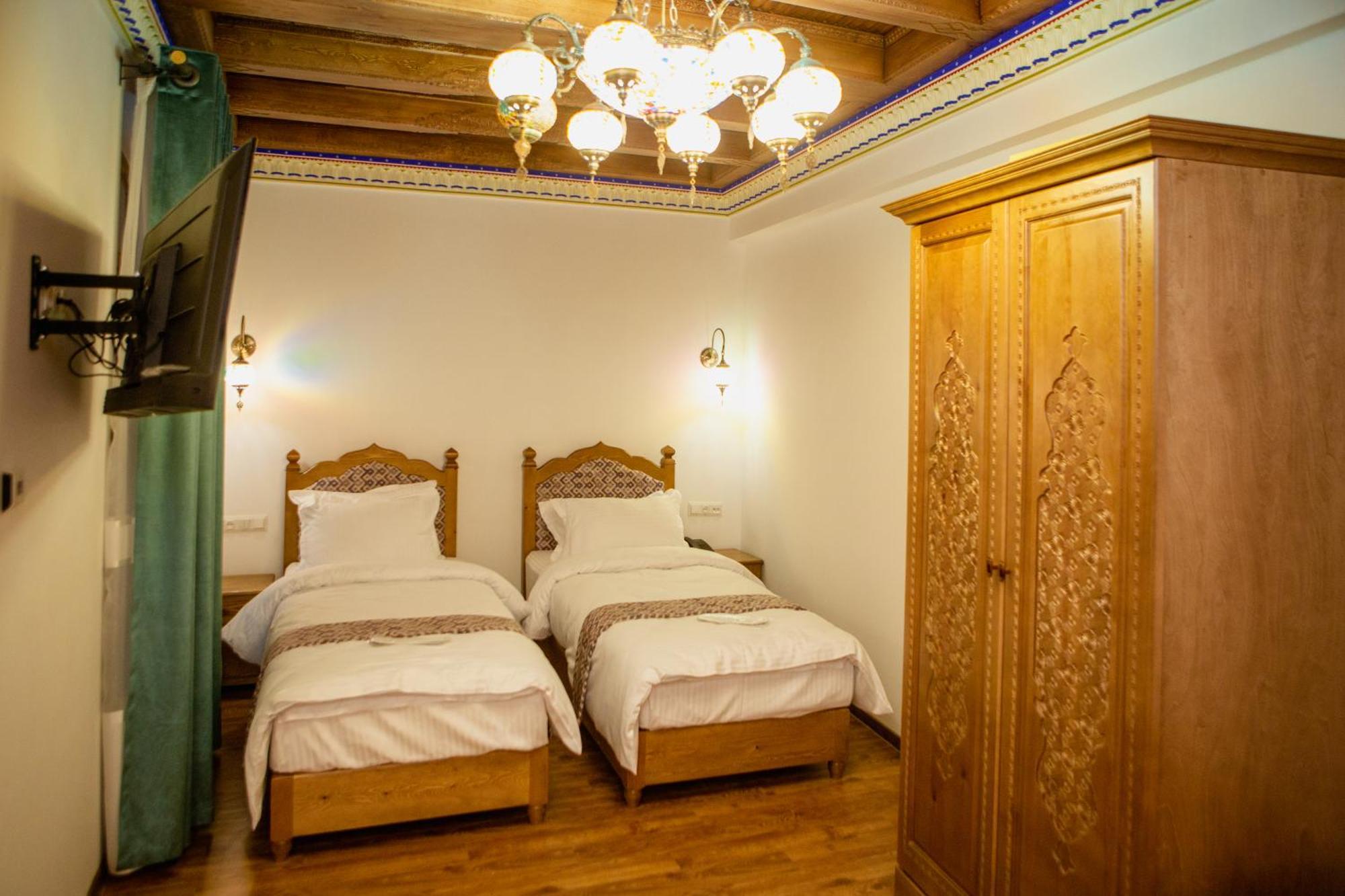 Istat Boutique Hotel Bucara Exterior foto