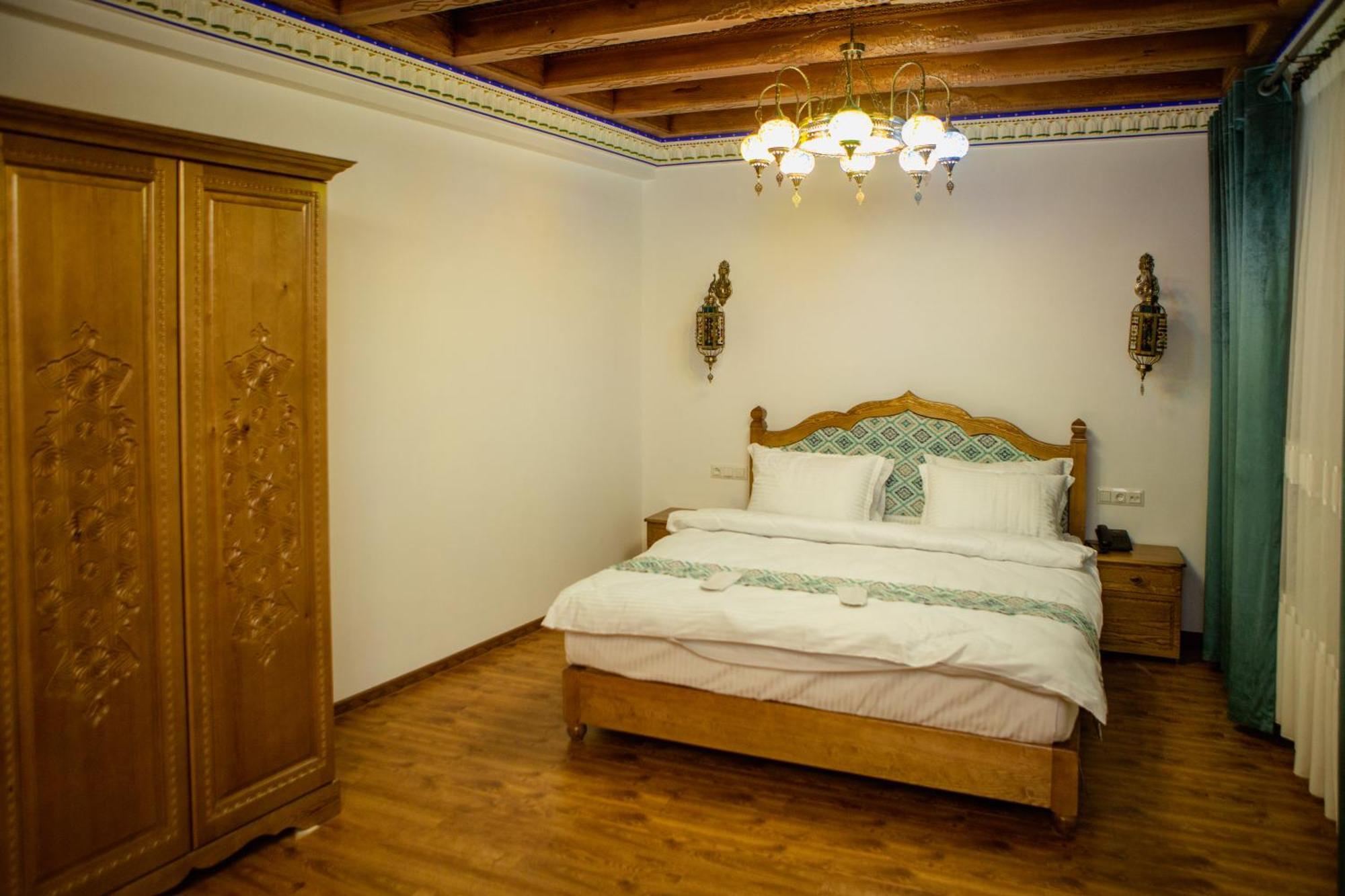 Istat Boutique Hotel Bucara Exterior foto