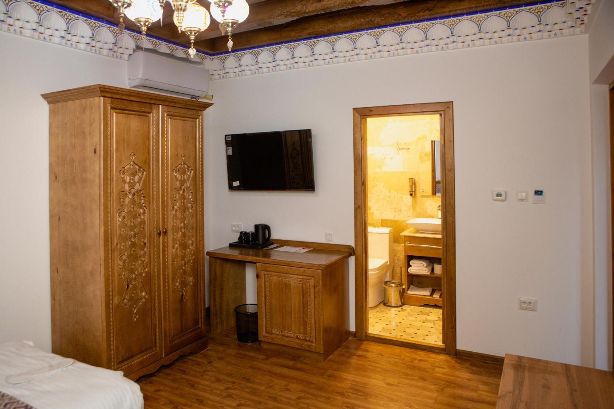 Istat Boutique Hotel Bucara Exterior foto