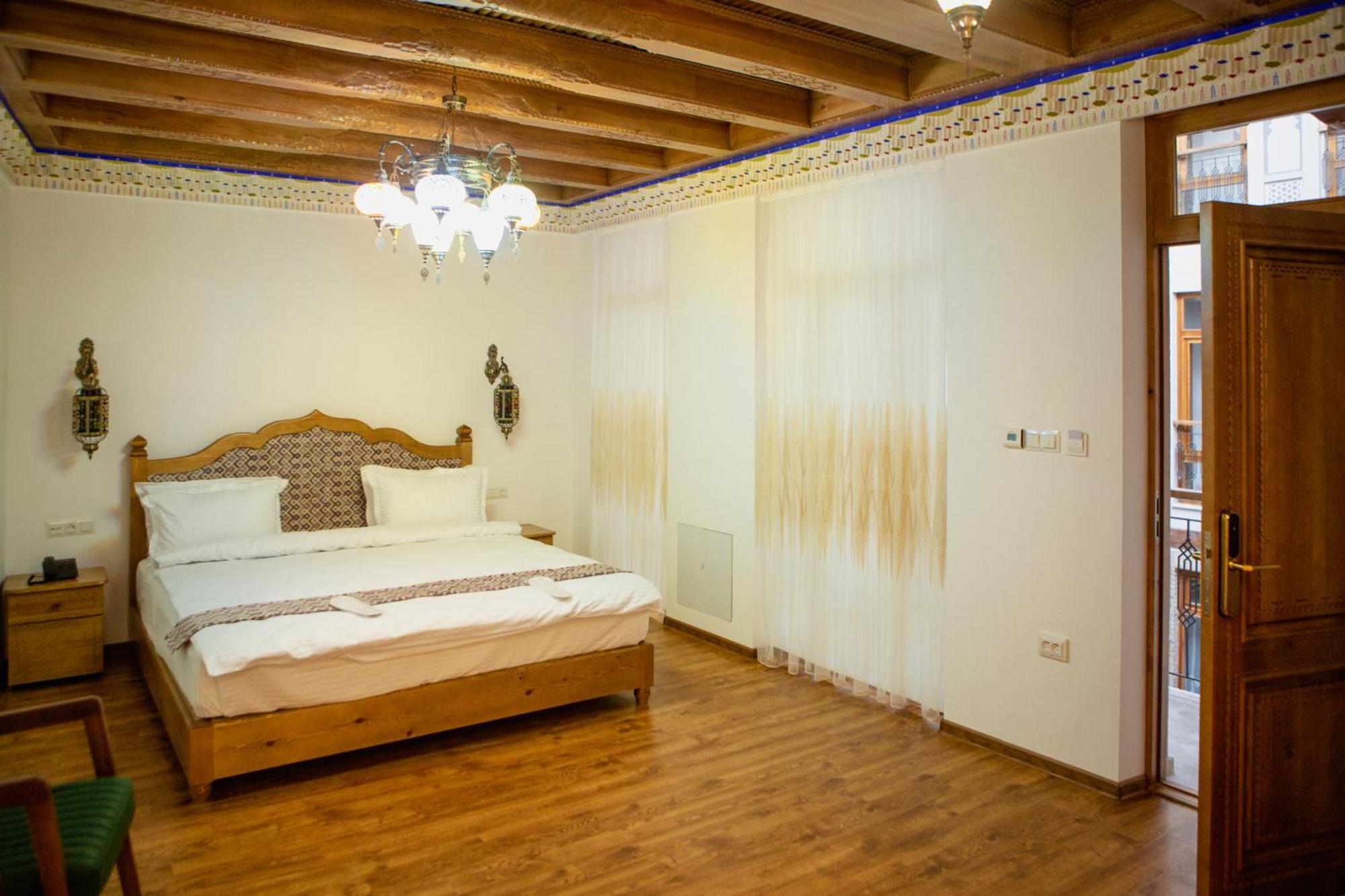 Istat Boutique Hotel Bucara Exterior foto